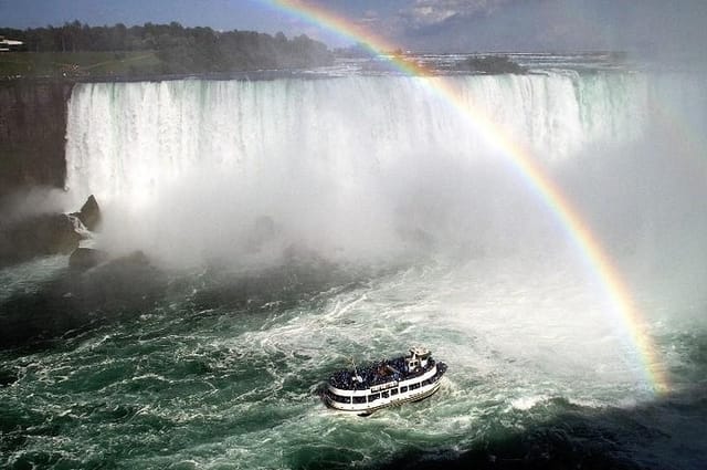 2-Day Niagara Falls Experience from